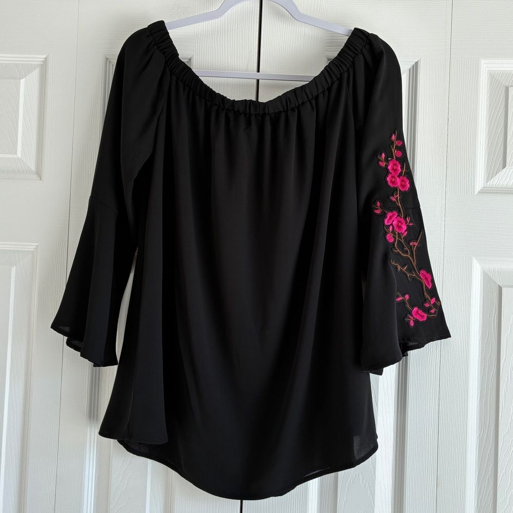 NWT Tacera Off Shoulder Blouse L Black Floral Embroidered Sleeve Whimsigoth Boho